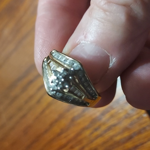 💎💍10K Yellow Solid Gold Diamond Vintage Cluster Ring  6.06 Grams - Picture 8 of 16